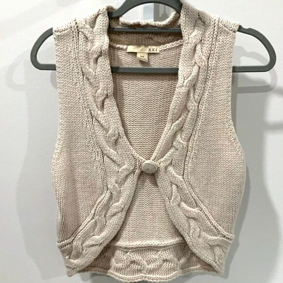 XXi Sleeveless One Button Cardigan Sweater Vest in Cream Size Medium - Picture 2 of 8